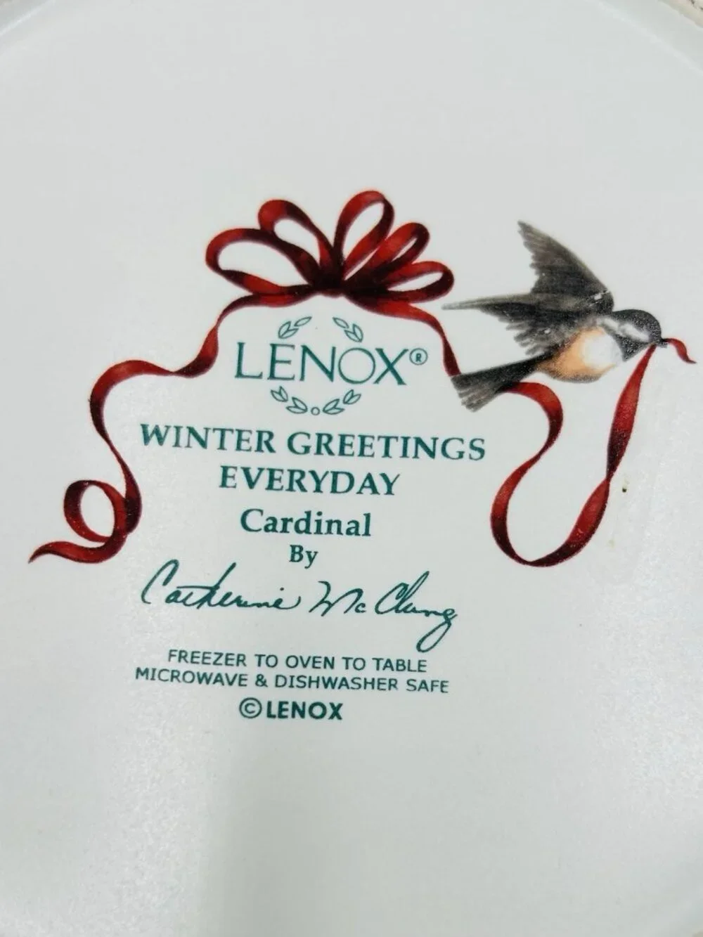 Lenox WINTER GREETINGS Everyday Red Bird Design 8.5